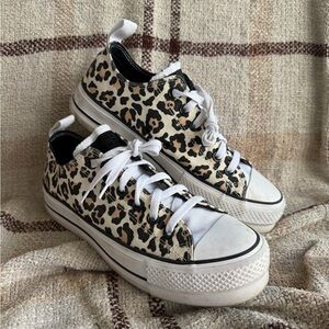 Converse Chuck Taylor All Star Lift Platform Cheetah